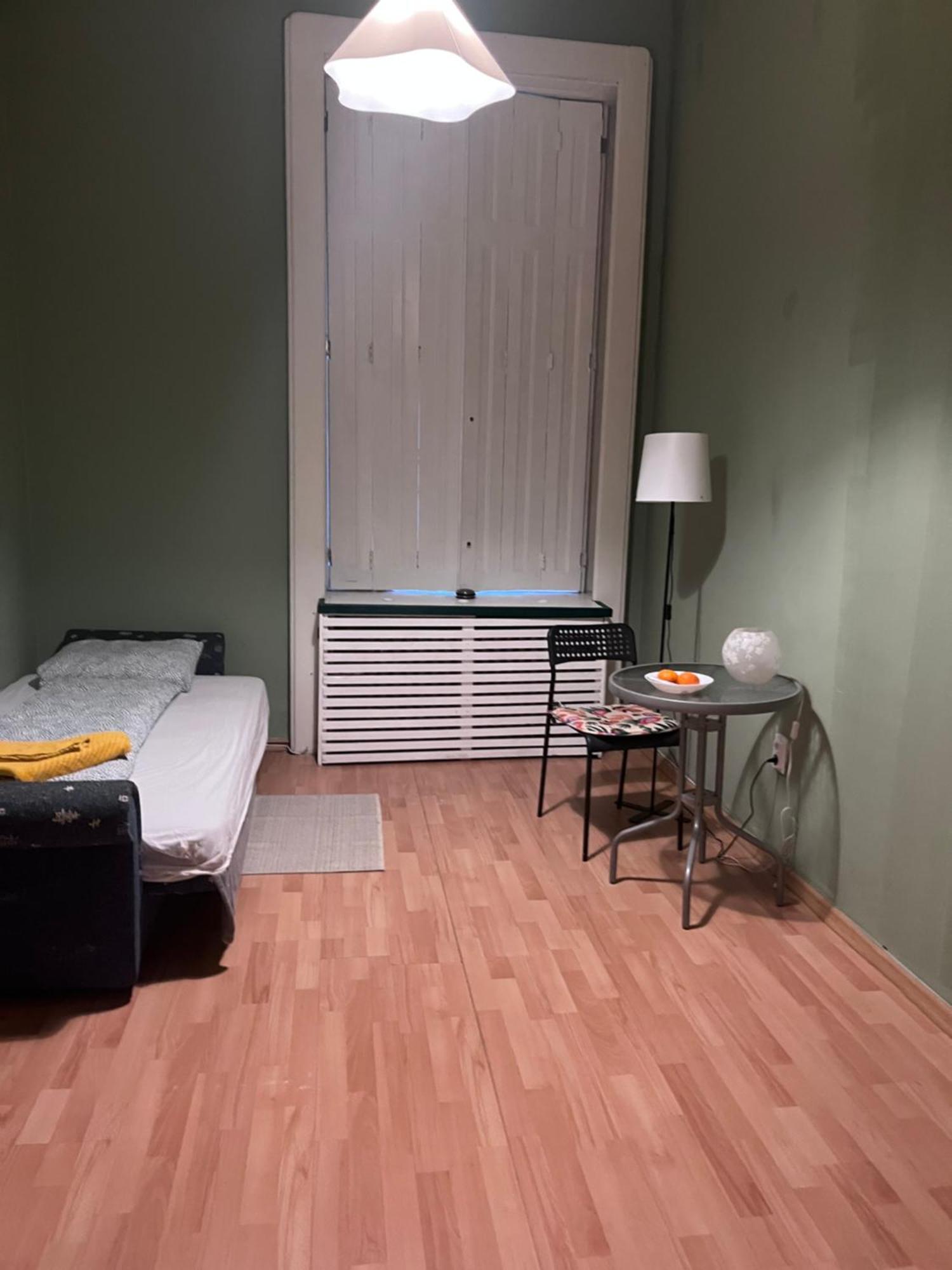 Quiet And Stylish Rooms In The Palace District — Photos 3